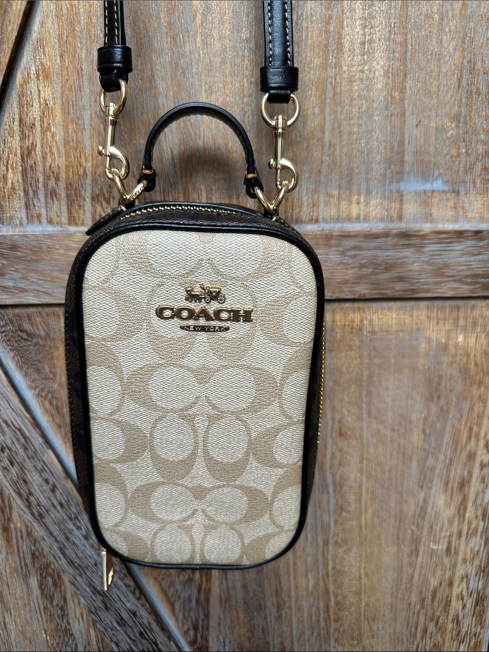 Coach Eva Phone Crossbody In Blocked Signature Canvas Light Khaki/Brown - Picture 4 of 15